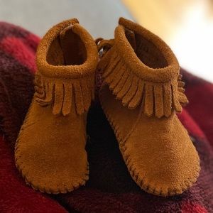 Fringe Moccasins
